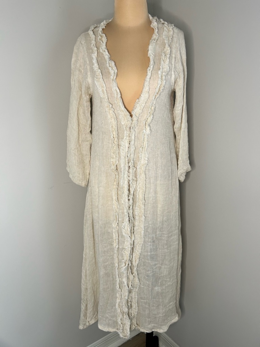100% Lenin Women's Cream Ruffled 3/4 sleeve - Lounge Cover-Up resort wear